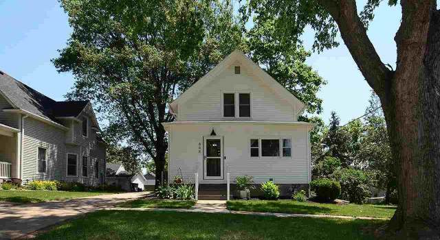 Photo of 848 N Walnut St, Wahoo, NE 68066