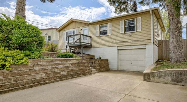 Photo of 8719 Valley St, Omaha, NE 68124