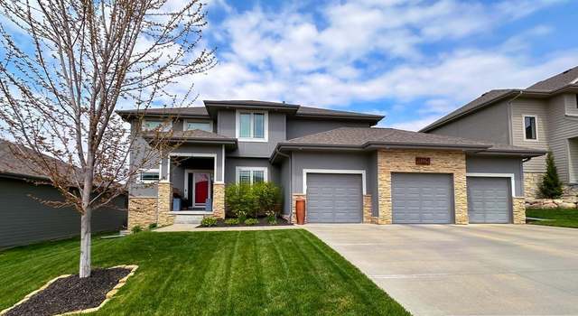 Photo of 18962 Manderson St, Omaha, NE 68022