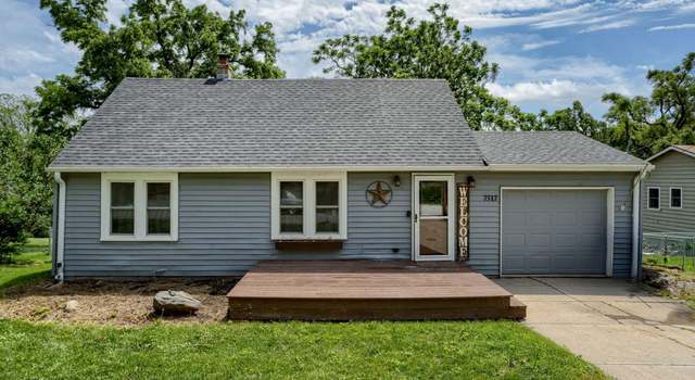 Photo of 7517 N 57th St, Omaha, NE 68512