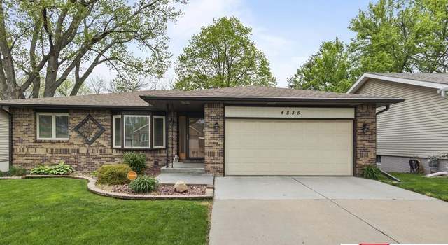 Photo of 4835 Bunker Hill Rd, Lincoln, NE 68521