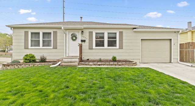 Photo of 7327 S 72nd Ave, La Vista, NE 68128