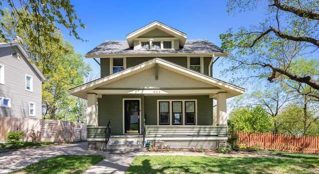 Photo of 903 N 49th St, Omaha, NE 68132