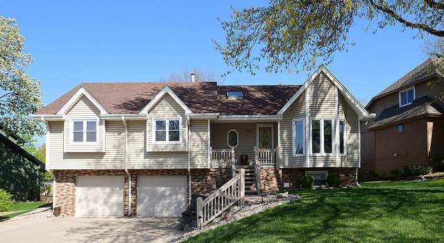 Photo of 15712 Jackson Dr, Omaha, NE 68118