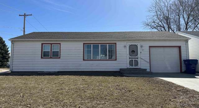 Photo of 325 Logan St, Lyons, NE 68038