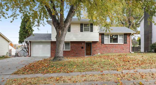 Photo of 12626 Holmes St, Omaha, NE 68137