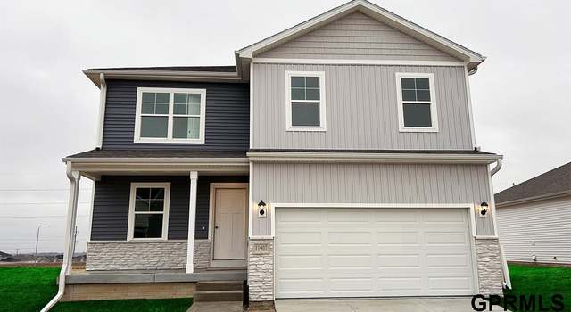 Photo of 11515 Stony Point Dr, Papillion, NE 68046