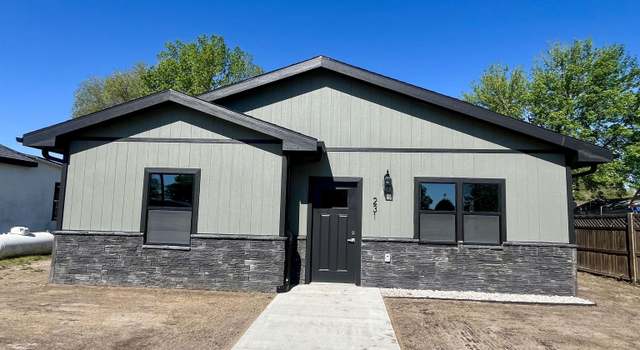 Photo of 231 N Government St, Valentine, NE 69201