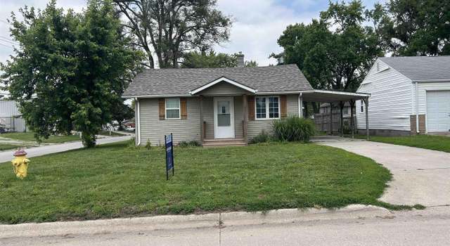 Photo of 6048 P St, Omaha, NE 68117