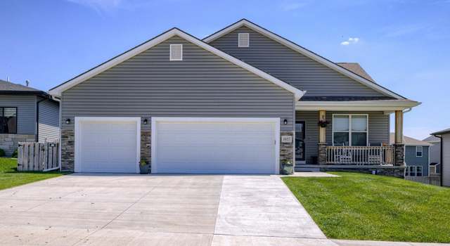 Photo of 1637 W Avalanche Rd, Lincoln, NE 68521