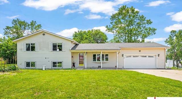 Photo of 2507 Cambridge Dr, Plattsmouth, NE 68048