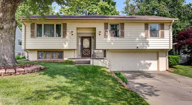 Photo of 3222 S 128th Cir, Omaha, NE 68144