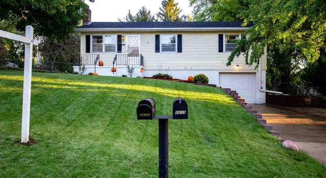 Photo of 8633 Evans St, Omaha, NE 68134