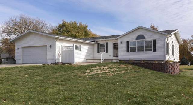 Photo of 602 2nd St, Waterloo, NE 68069