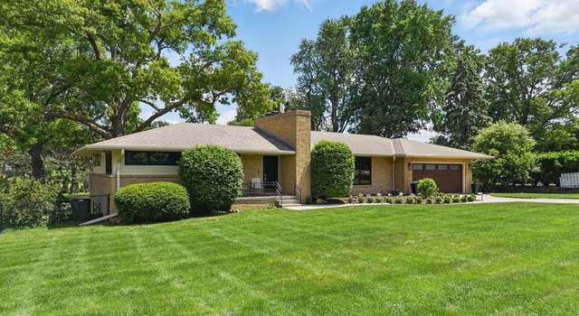 Photo of 317 N 96th St, Omaha, NE 68114