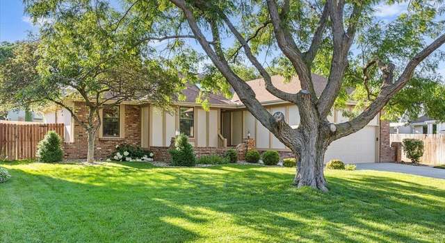 Photo of 15110 Summerwood Dr, Omaha, NE 68137