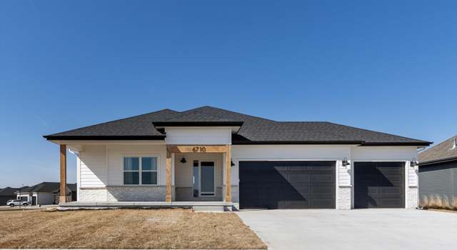 Photo of 6710 S 207 Ave, Elkhorn, NE 68022
