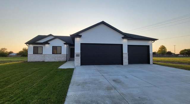 Photo of 401 Railroad St, Hallam, NE 68368