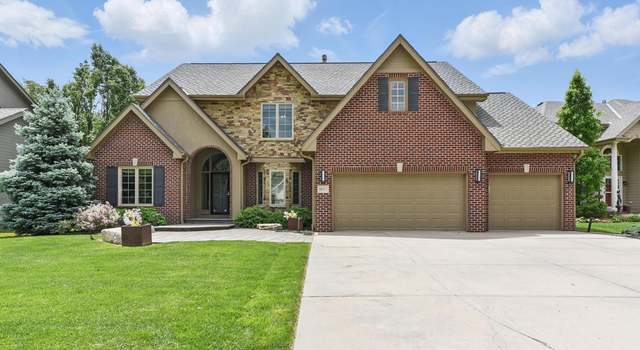 Photo of 18313 Dupont Cir, Omaha, NE 68130