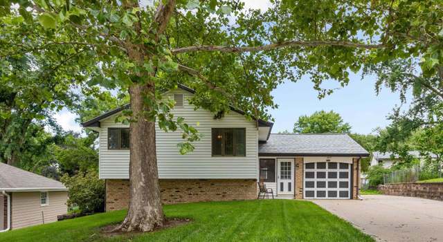 Photo of 9540 Sprague St, Omaha, NE 68134