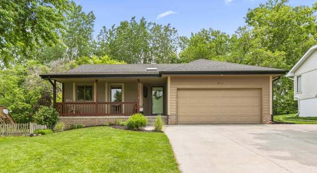 Photo of 2115 Corn Dr, Papillion, NE 68046