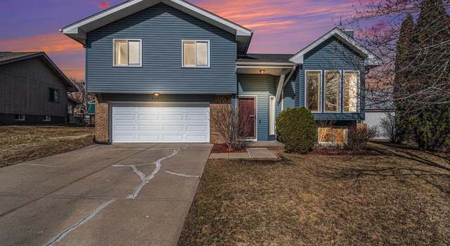 Photo of 2106 Corn Dr, Papillion, NE 68046