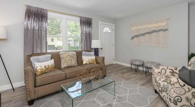 Photo of 7406 S 77th Ave, La Vista, NE 68128