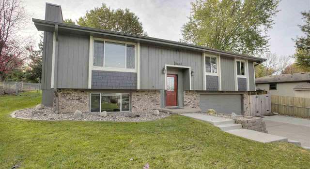 Photo of 11641 Camden Ave, Omaha, NE 68164