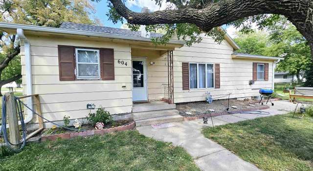Photo of 604 Market St, Shickley, NE 68436