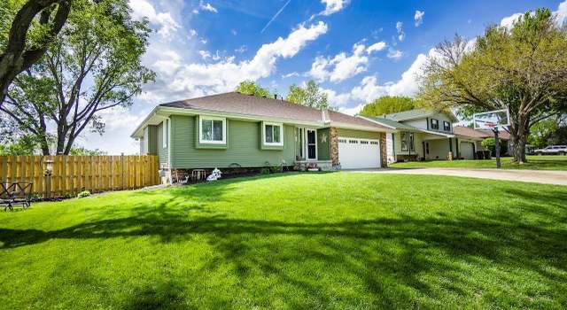 Photo of 1108 Conestoga Rd, Papillion, NE 68406