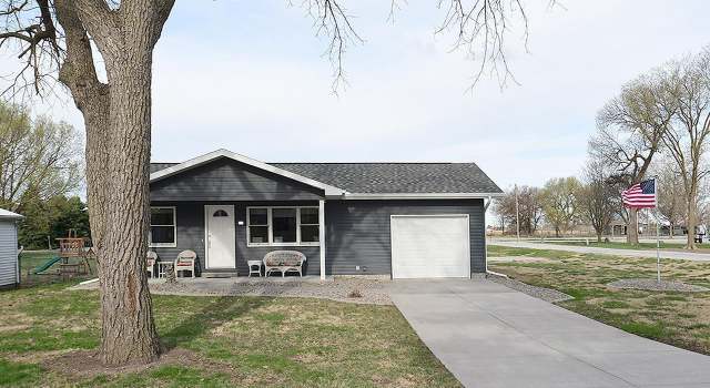 Photo of 624 N Madison St, Brainard, NE 68626