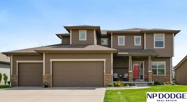Photo of 4605 Sheridan St, Papillion, NE 68133