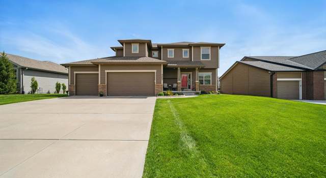 Photo of 4605 Sheridan St, Papillion, NE 68133