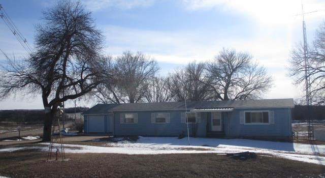 Photo of 131 Beech St, Reynolds, NE 68429