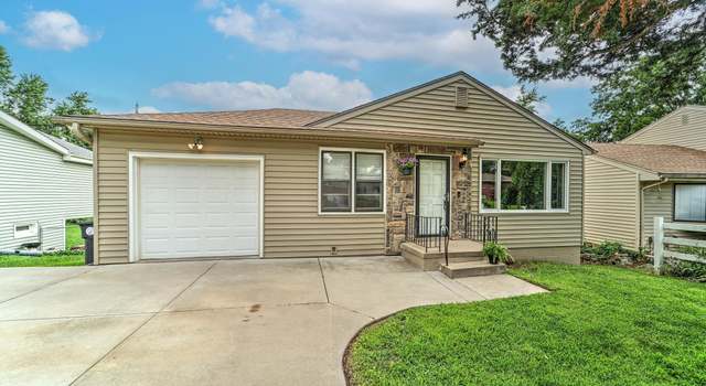 Photo of 7513 Richmond Dr, Omaha, NE 68134