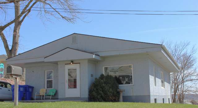 Photo of 616 E Michigan St, Missouri Valley, IA 51555