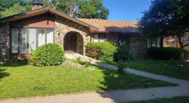 Photo of 327 N Linden St, Wahoo, NE 68066