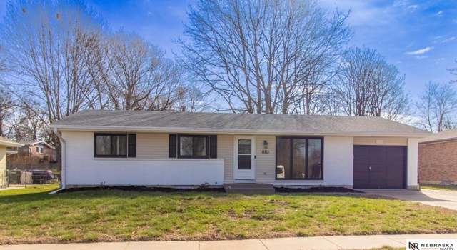 Photo of 1330 Sycamore Dr, Lincoln, NE 68510