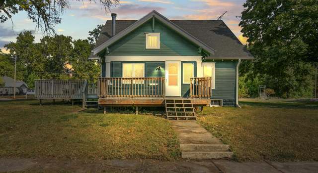 Photo of 1022 O St, Tekamah, NE 68061
