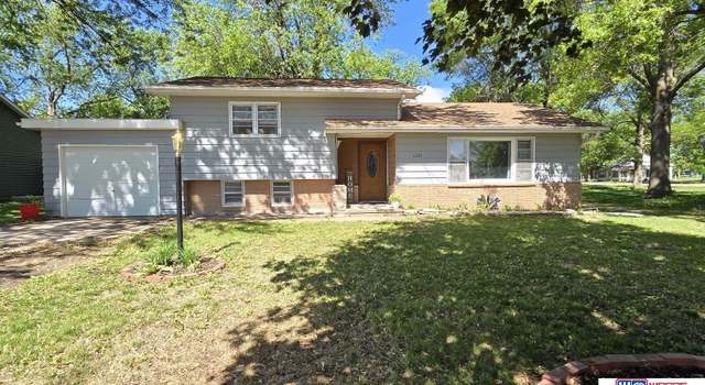 Photo of 1241 Bessie St, Goehner, NE 68364