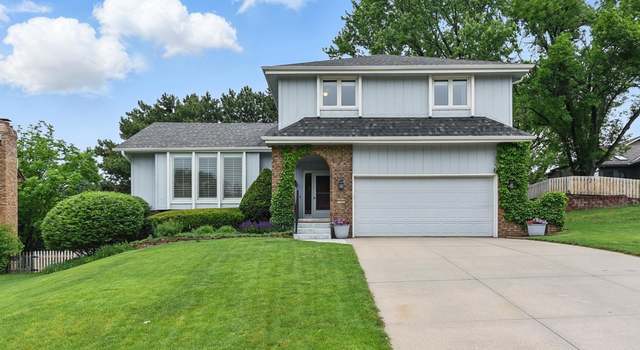 Photo of 15666 Leavenworth St, Omaha, NE 68118