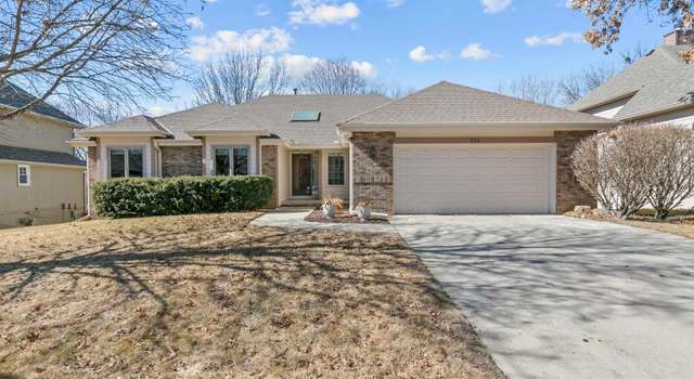 Photo of 216 N 162nd St, Omaha, NE 68118