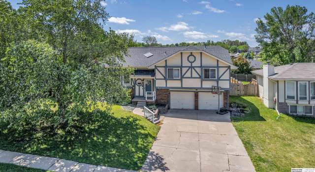 Photo of 3507 Lookingglass Dr, Bellevue, NE 68123