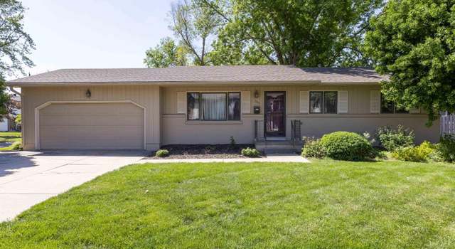 Photo of 525 Cordes Dr, Papillion, NE 68046