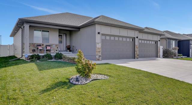 Photo of 610 N 105th St, Lincoln, NE 68527