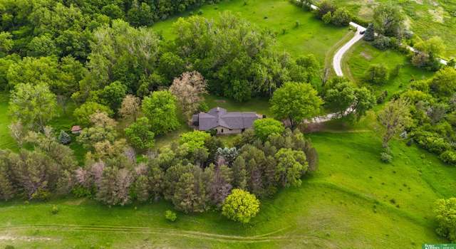 Photo of 8259 Paradise Hills Ln, Fort Calhoun, NE 68023