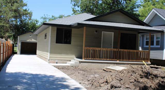 Photo of 1365 Chautauqua Ave, Lincoln, NE 68510