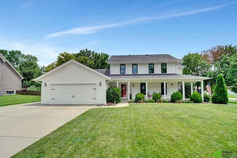 Photo of 4301 Birch Hollow Dr Lincoln, NE 68516-5102