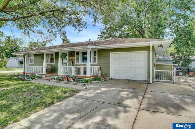 Photo of 5331 Aylesworth Ave Lincoln, NE 68504