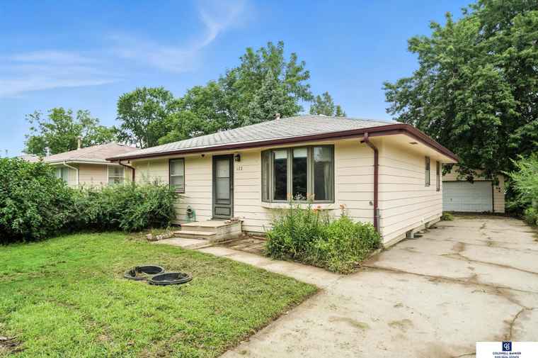 Photo of 122 W Saunders Ave Lincoln, NE 68521